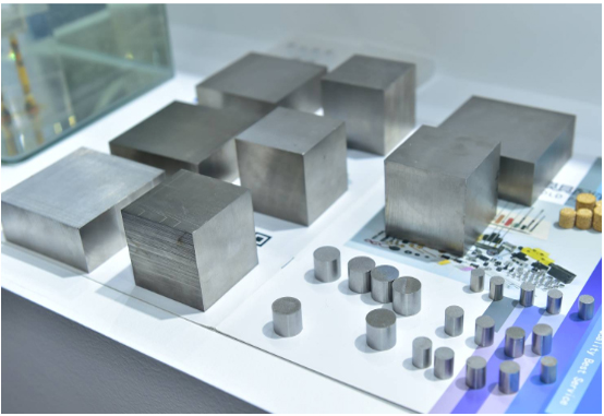 定制鋁合金車(chē)身配件，提升汽車(chē)外觀與性能(提升汽車(chē)外觀與性能)(圖1)