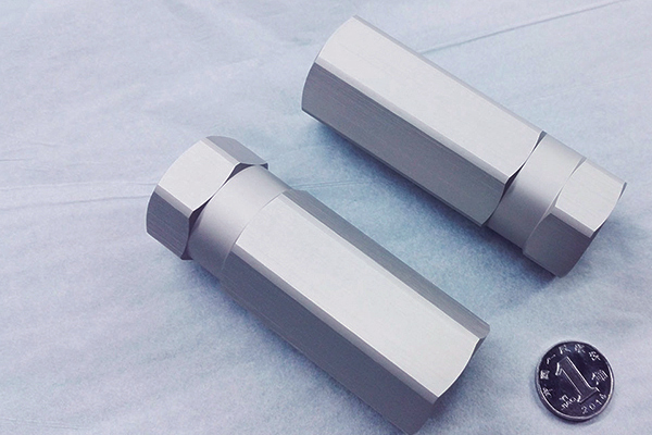 鋁材精密加工中的機(jī)器人應(yīng)用前景(鋁型材加工機(jī)器) 鋁材精密加工中的機(jī)器人應(yīng)用前景(鋁型材加工機(jī)器)(圖1)