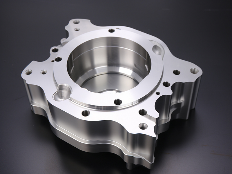 引領(lǐng)工業(yè)發(fā)展的核心引擎 精密機加工廠:引領(lǐng)工業(yè)發(fā)展的核心引擎(圖1)