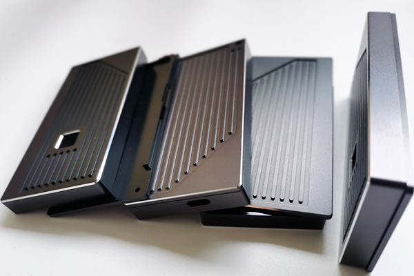 固態(tài)硬盤盒外殼加工的注意事項(xiàng)(圖1) 固態(tài)硬盤盒外殼加工的注意事項(xiàng)(圖1)